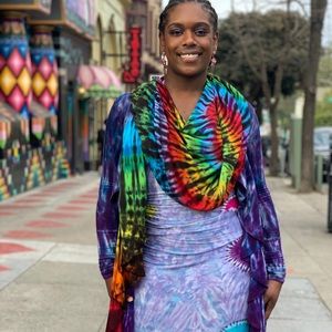 Tie dye ruffle scarf